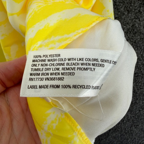 Lilly Pulitzer Target Pineapple Print Halter Tank Top Women XL Yellow White - Picture 5 of 7